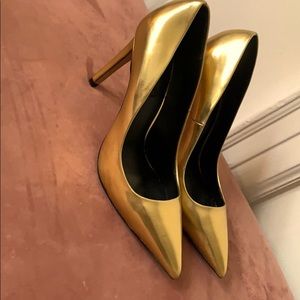 Used once only Gold Zara Pumps